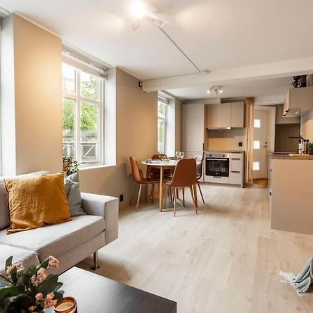 New! Modern Apartment In Historic Area Of Bergen! Extérieur photo
